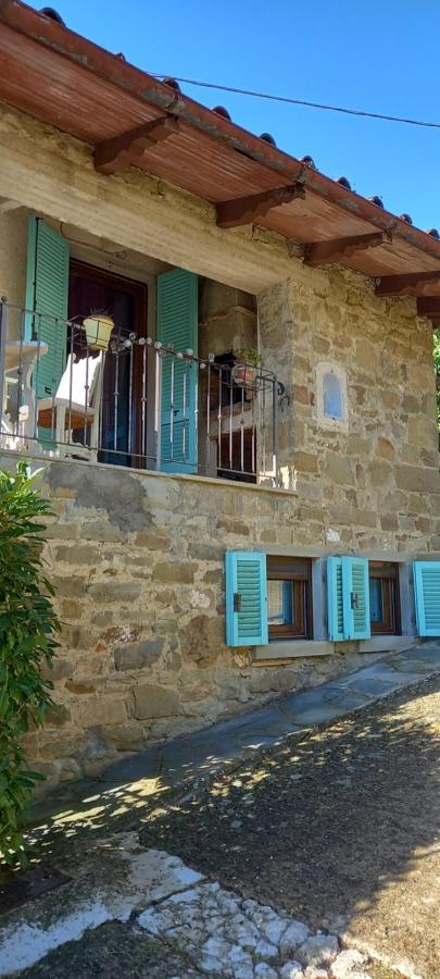 Villa Al Casale Da Rossana Santo Bagnena Exterior foto